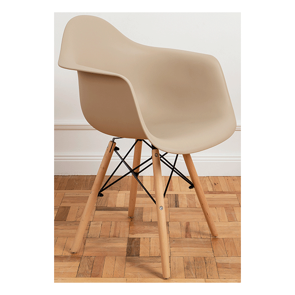 Стул-Eames-BW-темно-бежевый